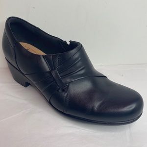 Clarks Slip on Ankle Booties